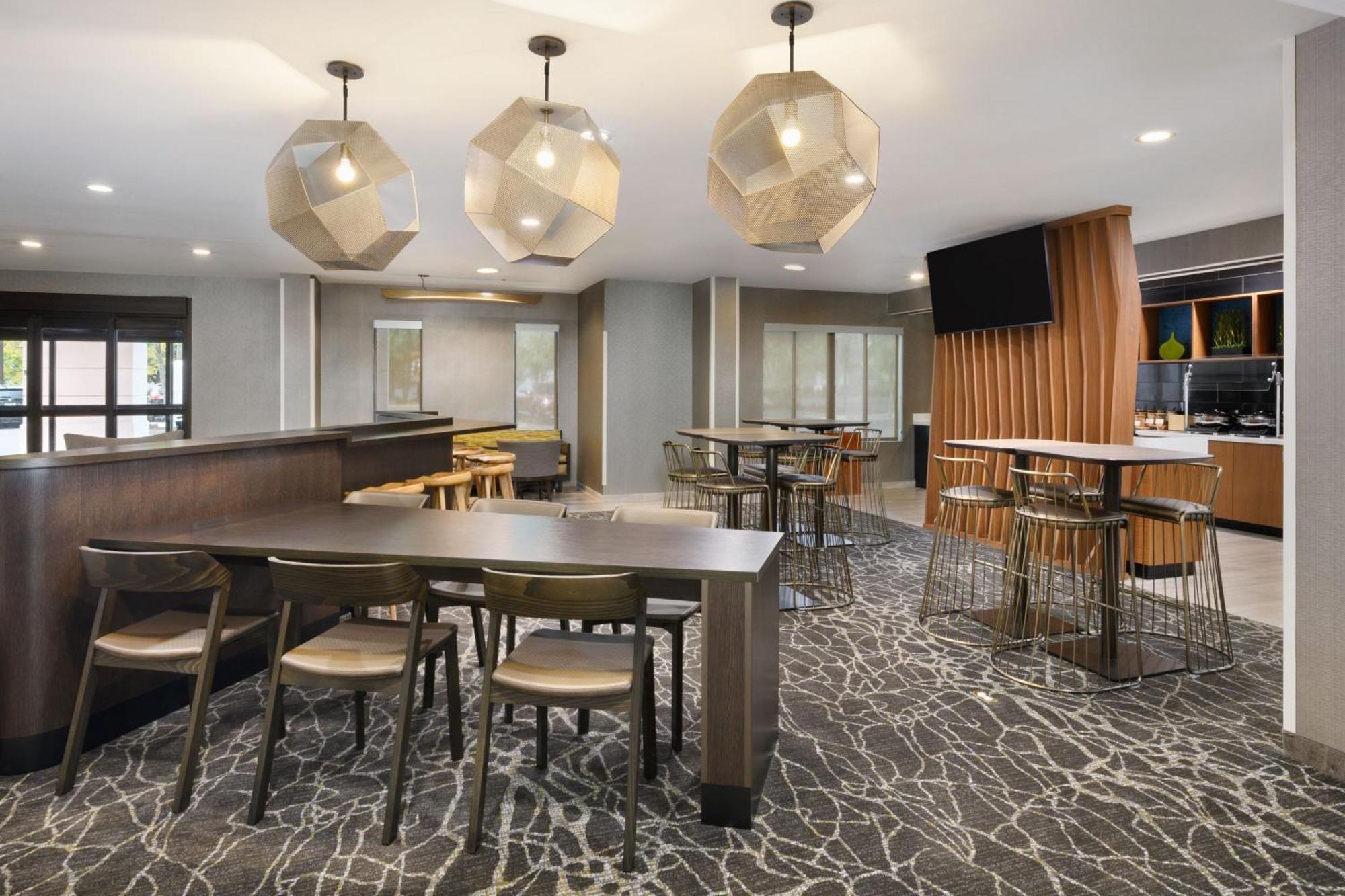Springhill Suites ניונאן מראה חיצוני תמונה